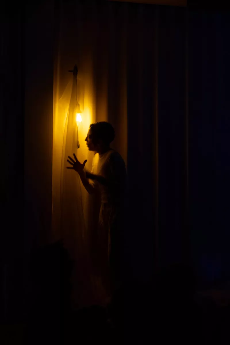 BE - longing de Nuria Manzur-Wirth
