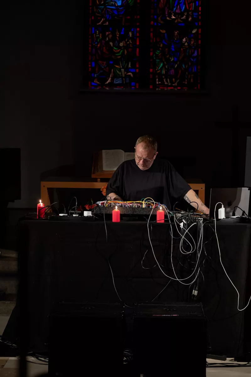 Drew McDowall concert